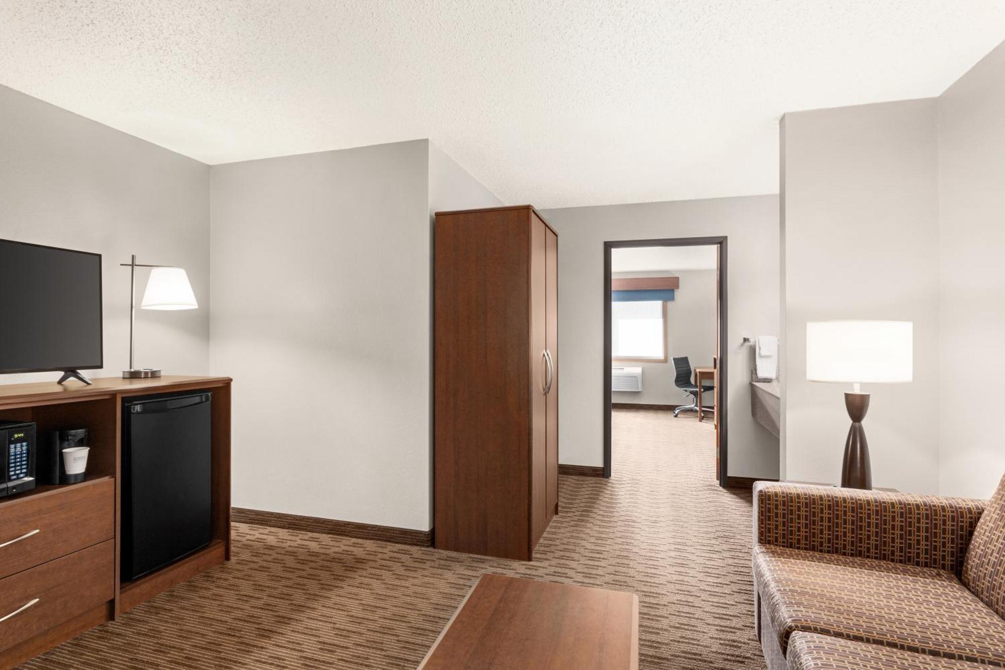 Americinn By Wyndham Fergus Falls Conference Center Zimmer foto