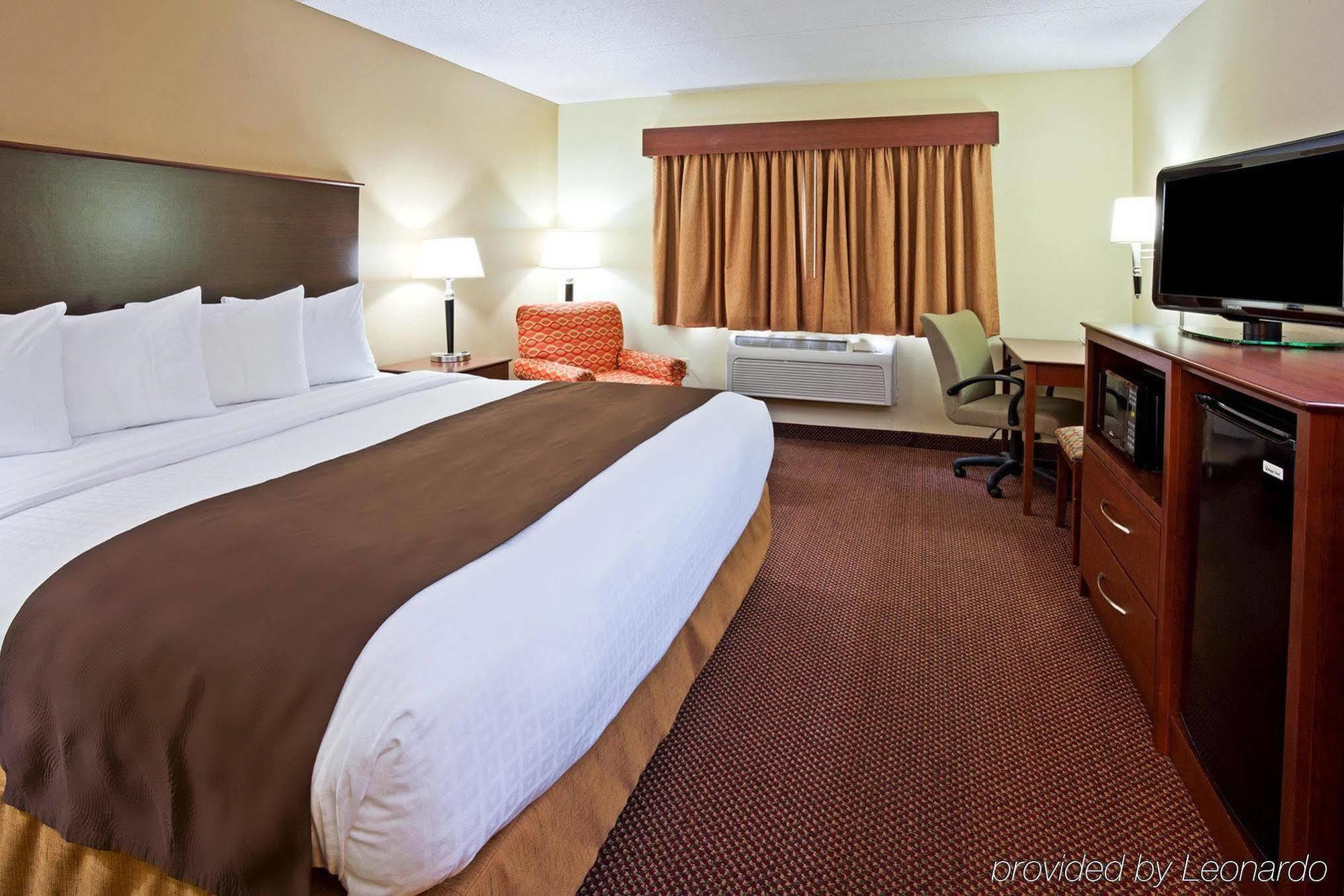 Americinn By Wyndham Fergus Falls Conference Center Zimmer foto